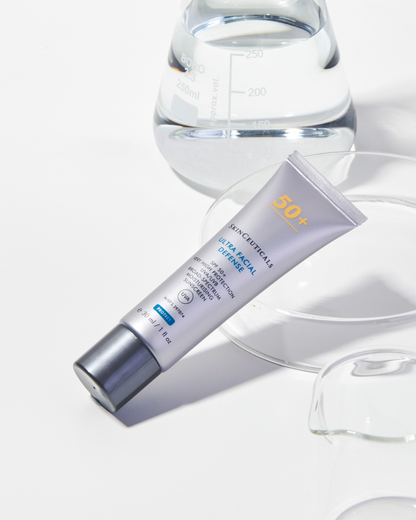 Ultra Facial Defense Sunscreen SPF50